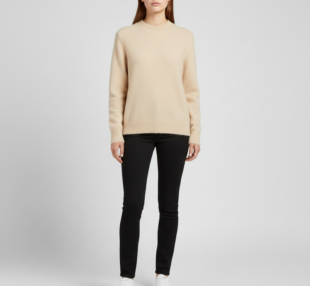 Women's soft cashmere crew neck sweater