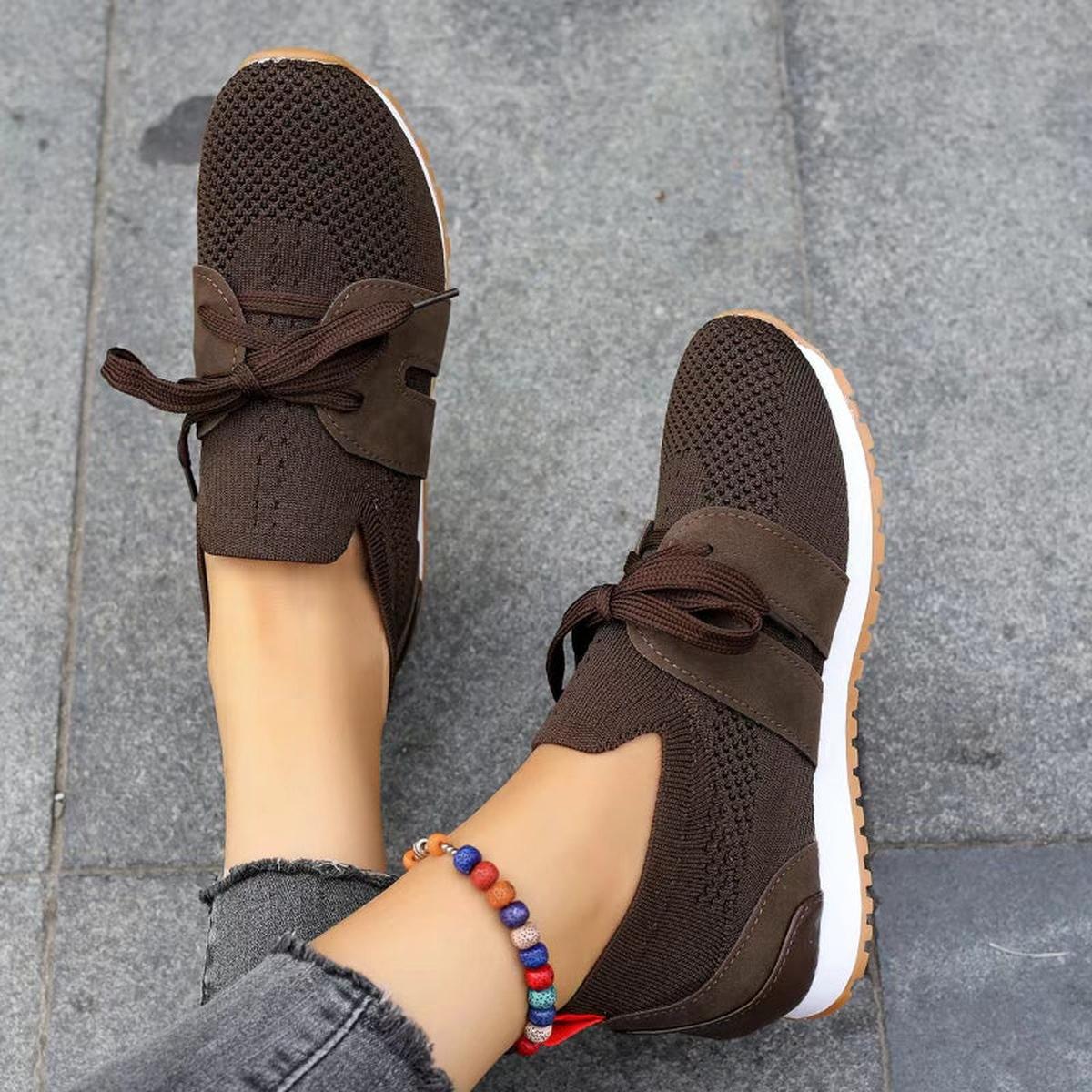 Women's Lightweight Mesh Sneakers