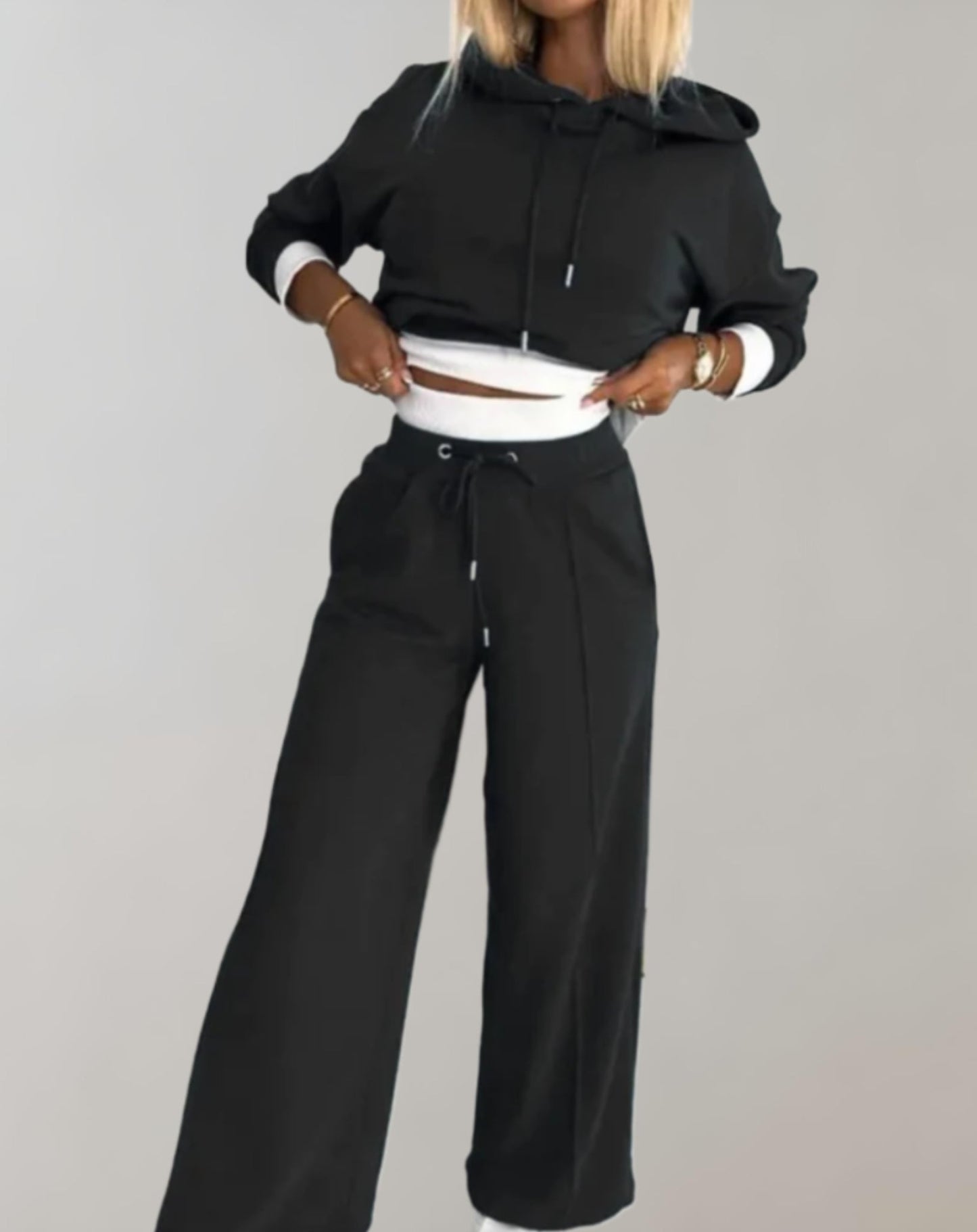 2-Piece Hoodie Tracksuit Set with Wide-Leg Trousers for Women