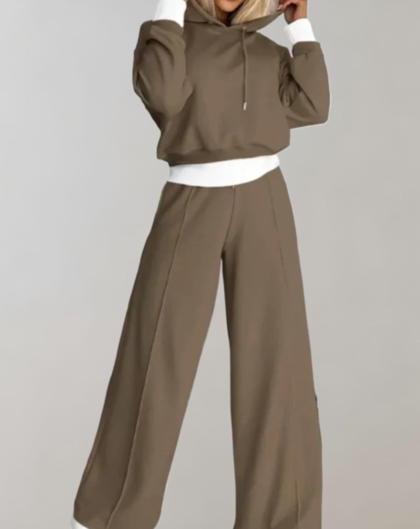 2-Piece Hoodie Tracksuit Set with Wide-Leg Trousers for Women